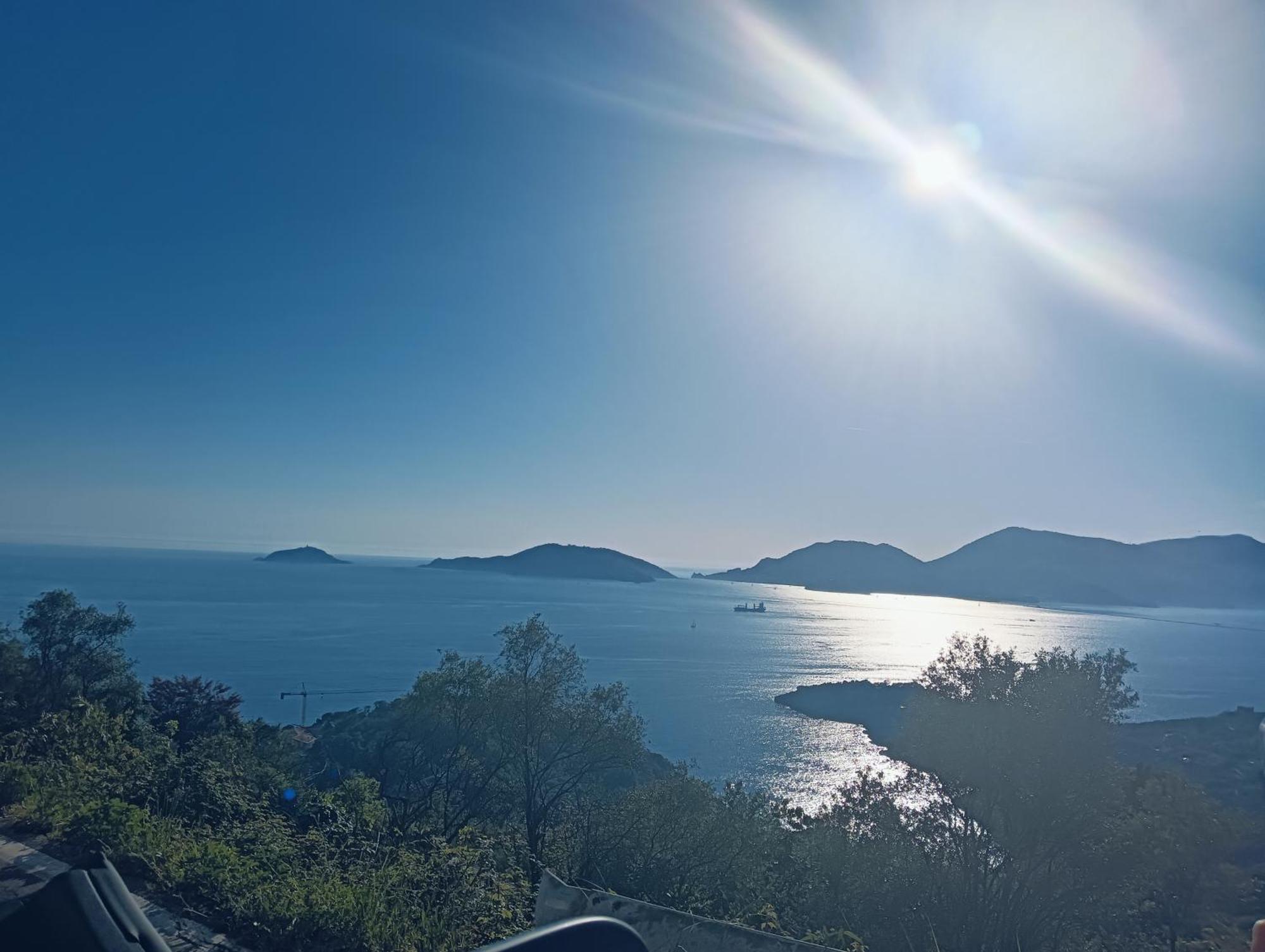 La Terrazza Di Ameglia Alta公寓 外观 照片